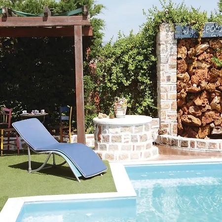 Three-bedroom In Faros Avlida Apartamento *