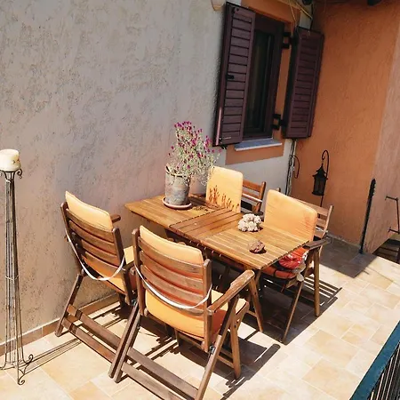 Three-bedroom In Faros Avlida Apartamento Faros (Evia)